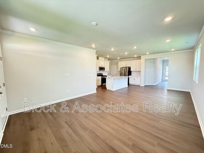 Building Photo - 304 Marmalade Sky Ln