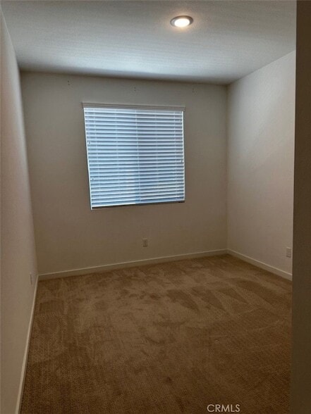 Building Photo - 39333 Corvina Ln