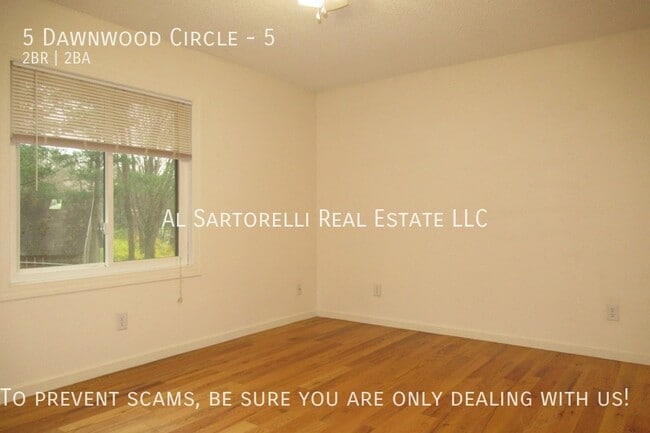 Building Photo - 5 Dawnwood Cir
