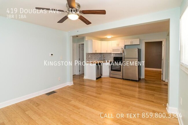 Building Photo - 419 Douglas Ave