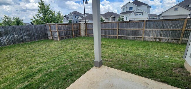 Building Photo - 425 Mira Mesa Dr
