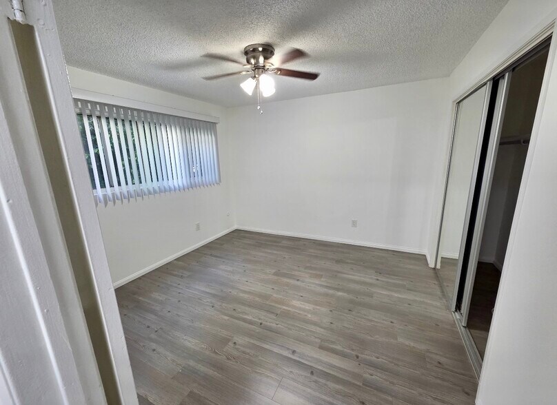 Building Photo - 1248 Mariposa St
