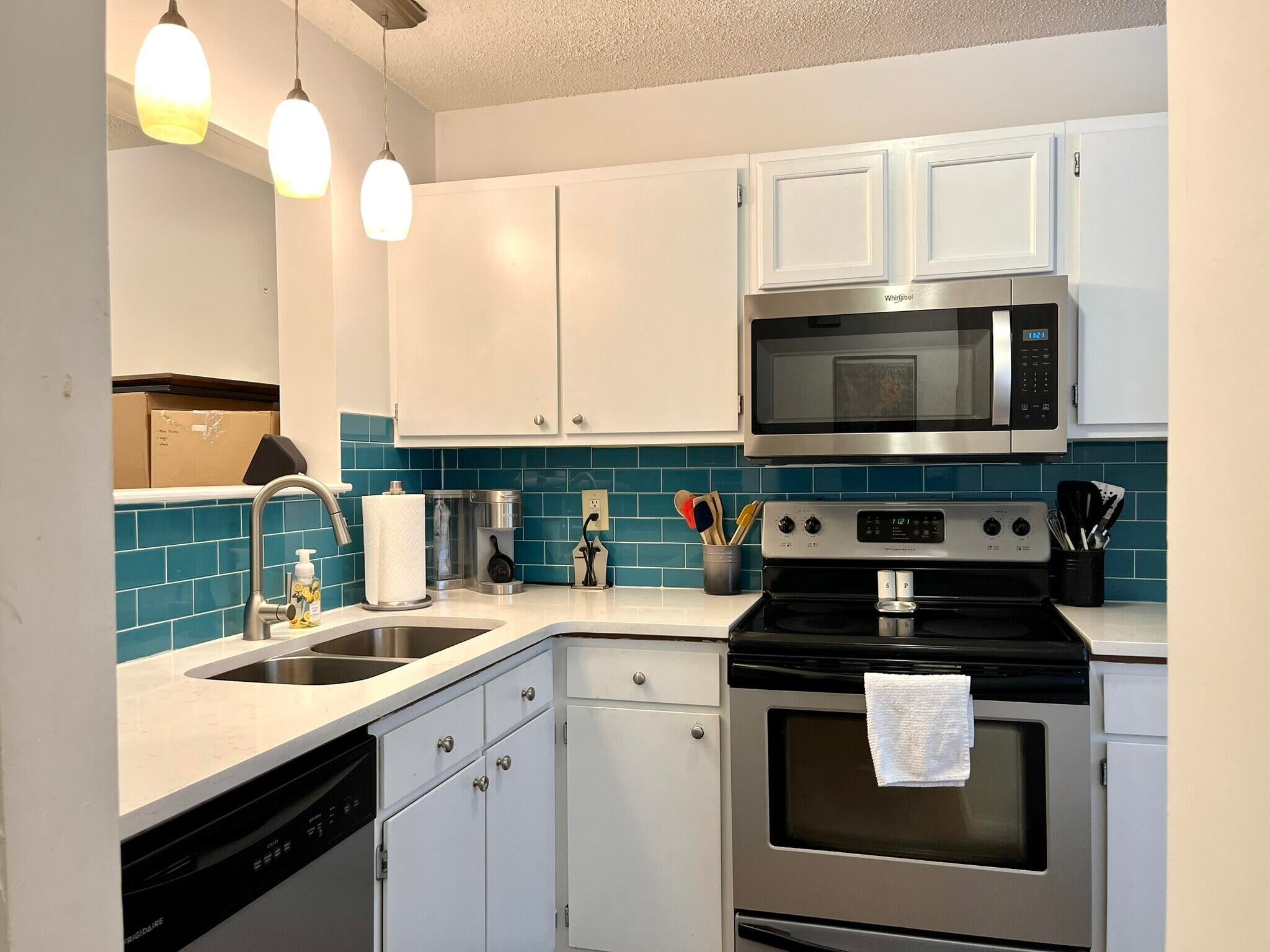 Building Photo - 1130 Silent Harbor Ct