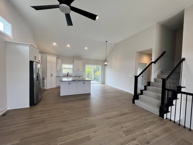 Building Photo - 11014 S Millstone Dr