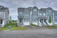 Building Photo - 46 Park Ave