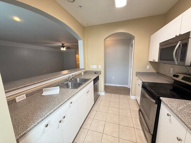 Building Photo - 2521 Egret Crest Ln