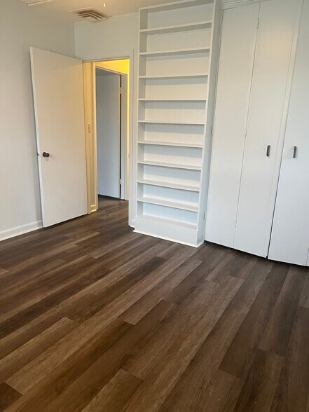 Bedroom 1 - 2411 Somerset Dr