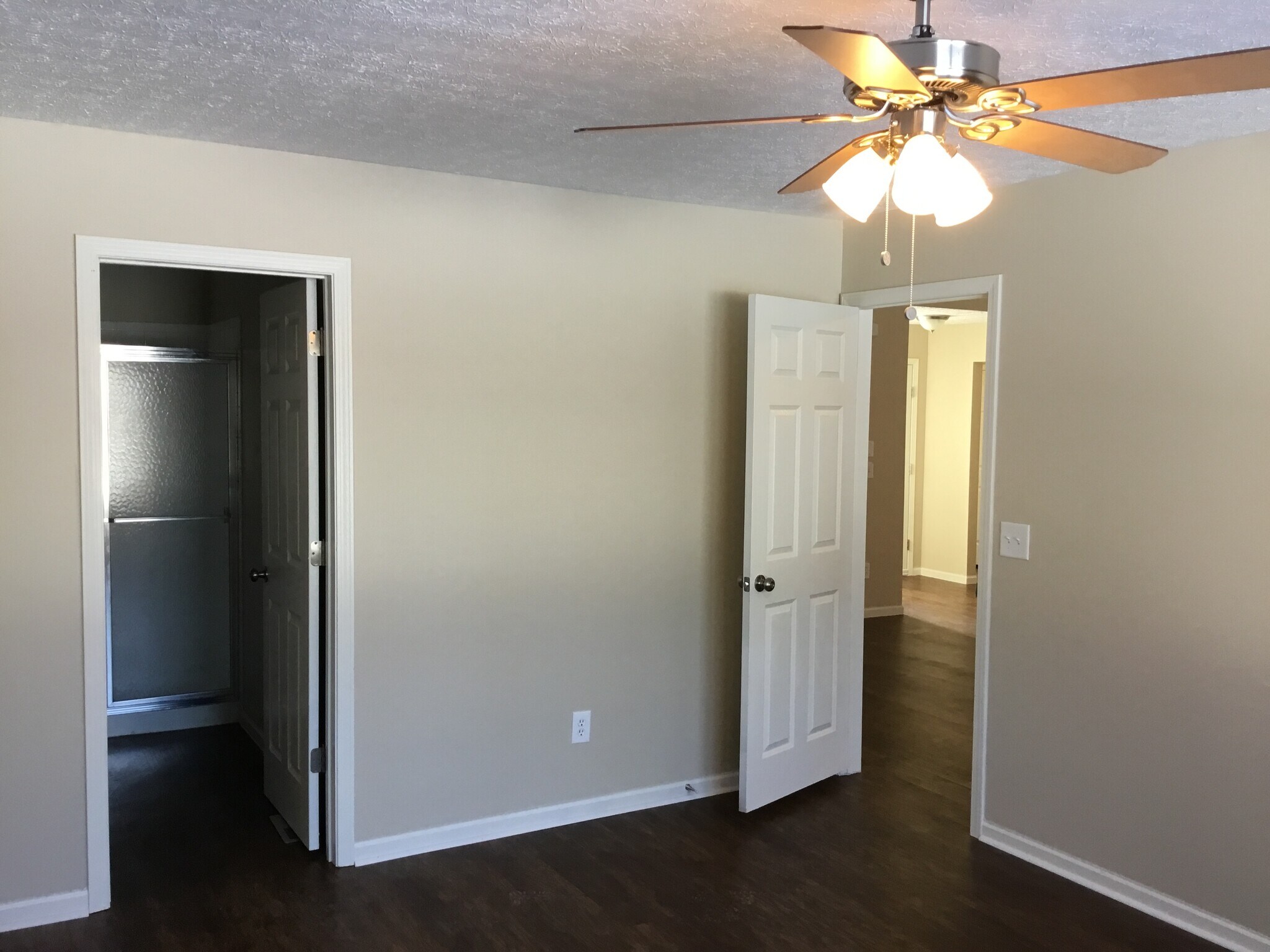 Building Photo - 8480 Amarillo Dr