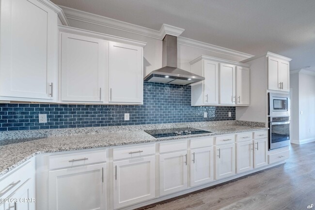 Building Photo - 204 Martingale Lp