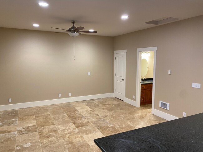 Building Photo - 2808 121st Ave SE