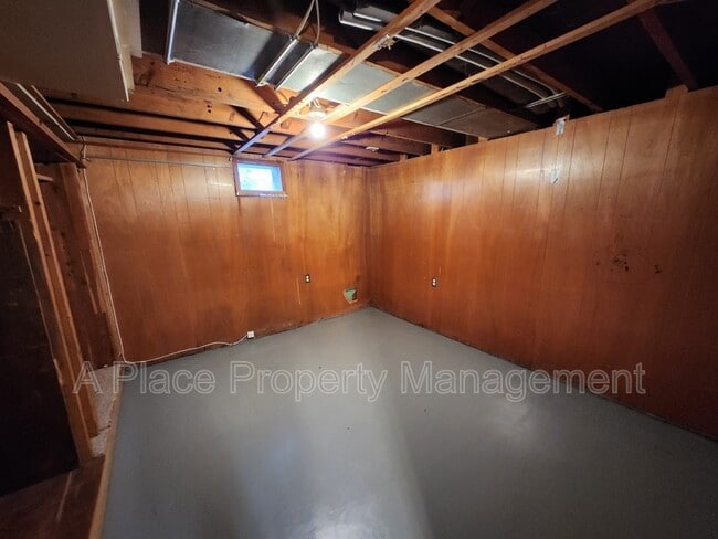 Building Photo - 9416 Kathlyn Dr