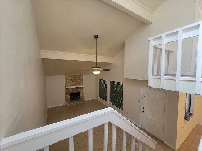 Building Photo - 7523 Beaudelaire Cir