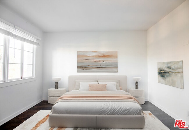 Building Photo - 1201 N Crescent Heights Blvd