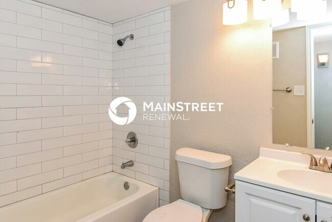 Building Photo - 3 Bedroom Pet-Friendly Home in PLANO, TX w...