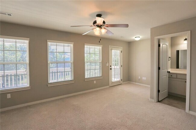 Building Photo - 626 N Tennyson Ln