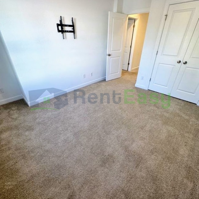 Building Photo - 1229 Parkley Dr