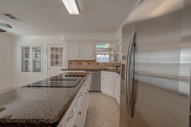 Building Photo - 20206 Cadogan Ct