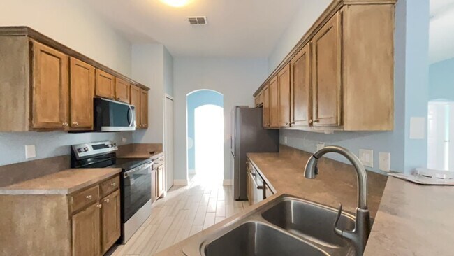 Building Photo - 3/2, 1 AC, Bring Your Boat & RV, Storage Shed + Shop