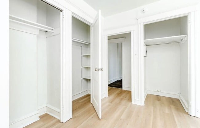 Building Photo - 2215 N 51st St