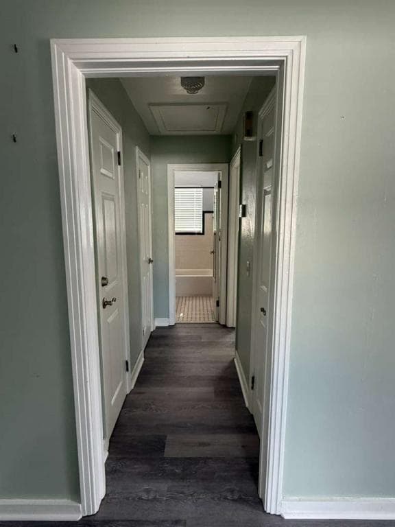 Building Photo - 140 Frazar Rd