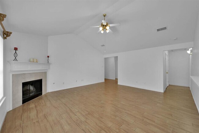 Building Photo - 3234 Crestbridge Ln