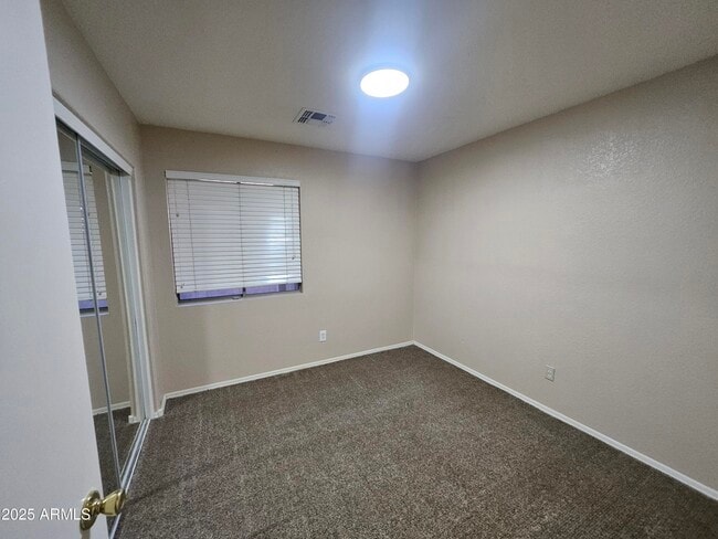 Building Photo - 842 E Impreria St