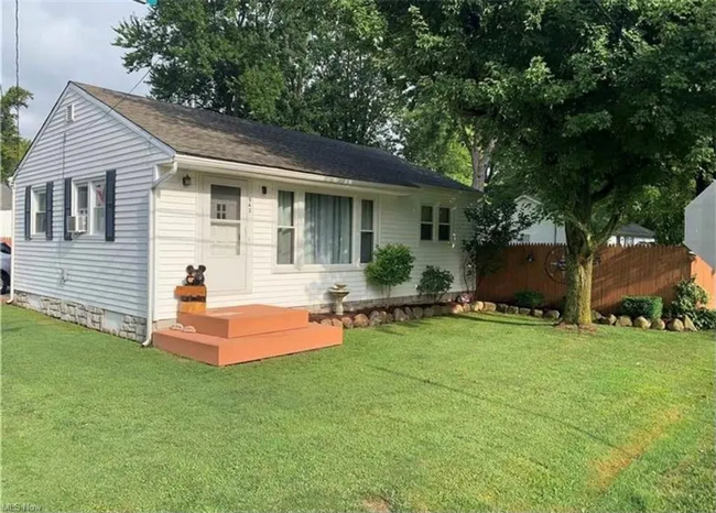 Building Photo - Spacious Two bedroom in Painesville!