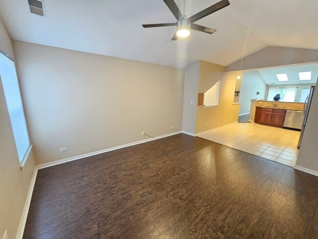 Building Photo - 2931 Stockton Ct