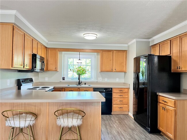 Building Photo - 742 Levelle Ct