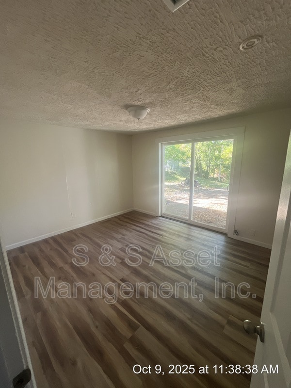 Building Photo - 1109 Eastfield Rd