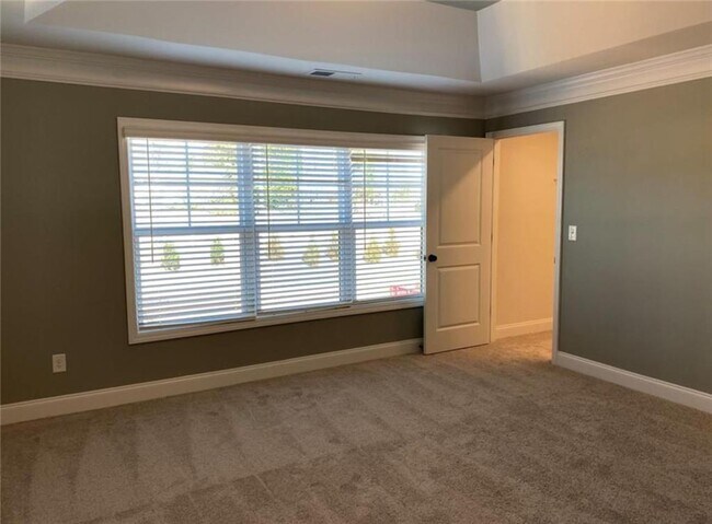 Building Photo - 412 Stovall Pl