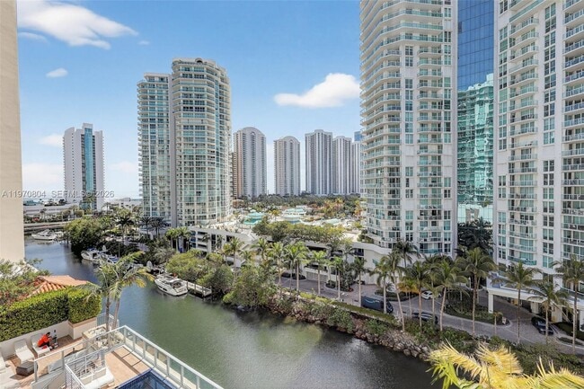 Building Photo - 300 Sunny Isles Blvd