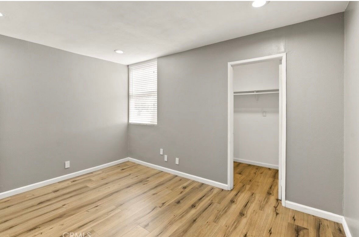 Building Photo - 18620 Hatteras St