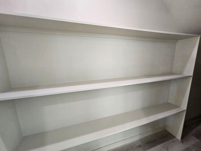 Building Photo - BRAND NEW BUILD!!