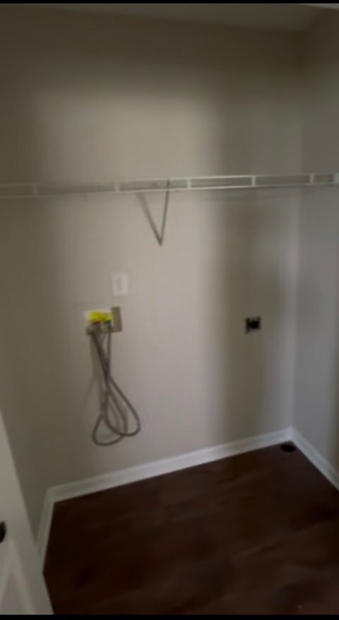 Building Photo - 390 Mulberry Pike