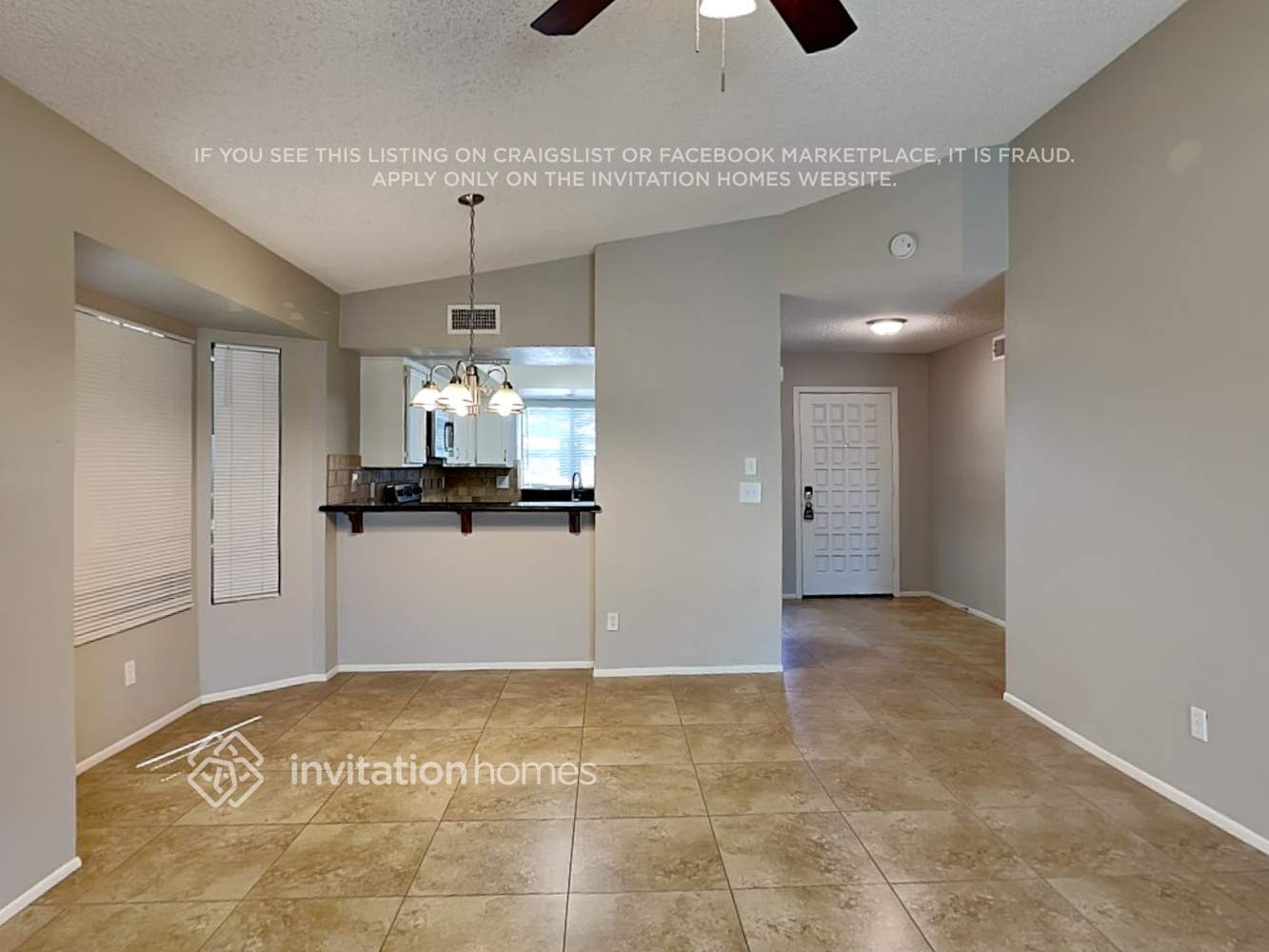 Building Photo - 409 W Beverly Ln