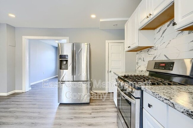 Building Photo - 3213 Elmley Ave