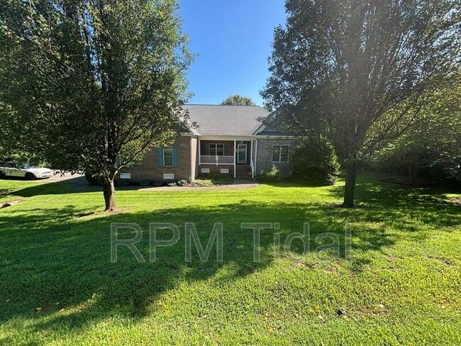 Building Photo - 4905 Burnley Dr