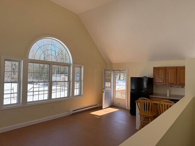 Building Photo - 276 Fremont Rd