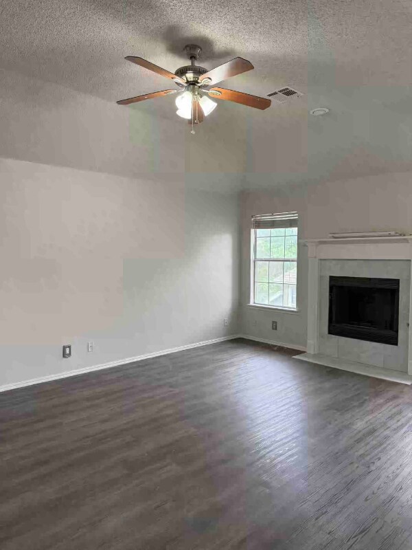 Building Photo - 8809 S Urbana Pl