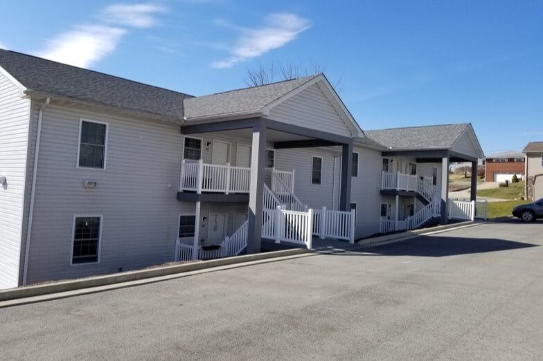 Southwind Apartments 1061 Southwind Dr Fairmont WV 26554 Apartment Finder