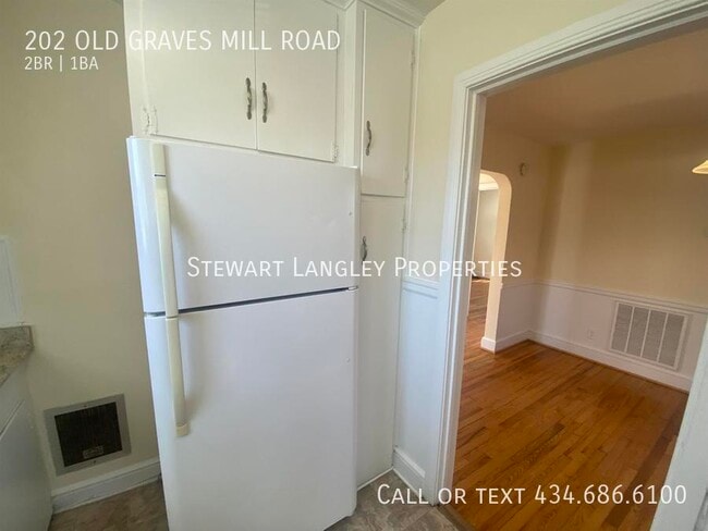 Building Photo - 202 Old Graves Mill Rd