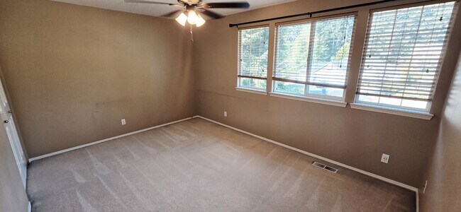 Building Photo - 23580 Brixton Pl