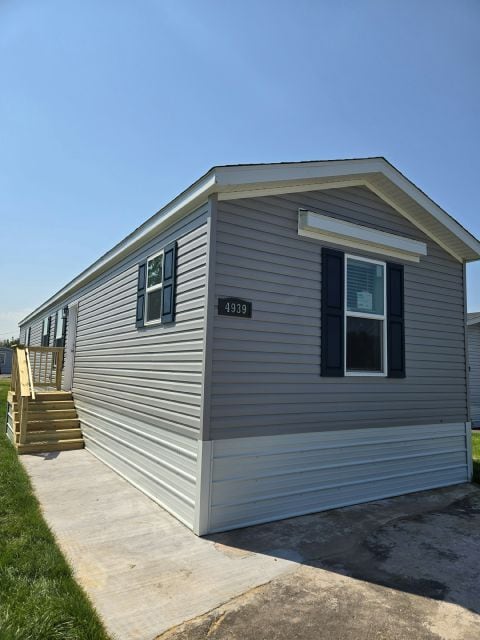 Building Photo - 4939 Michigan Dr