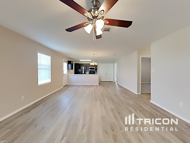 Building Photo - 8730 Segura Wy