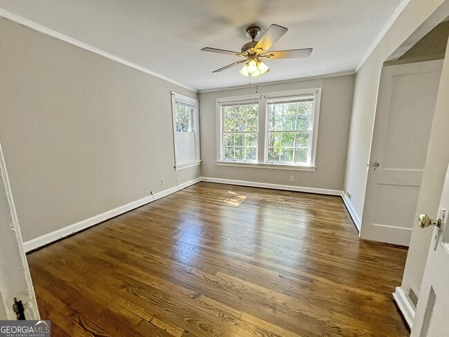 Building Photo - 111 E Screven St