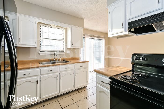 Building Photo - 4642 Partridge Ct