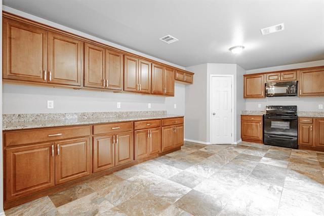 Building Photo - 525 Rocky Springs Dr