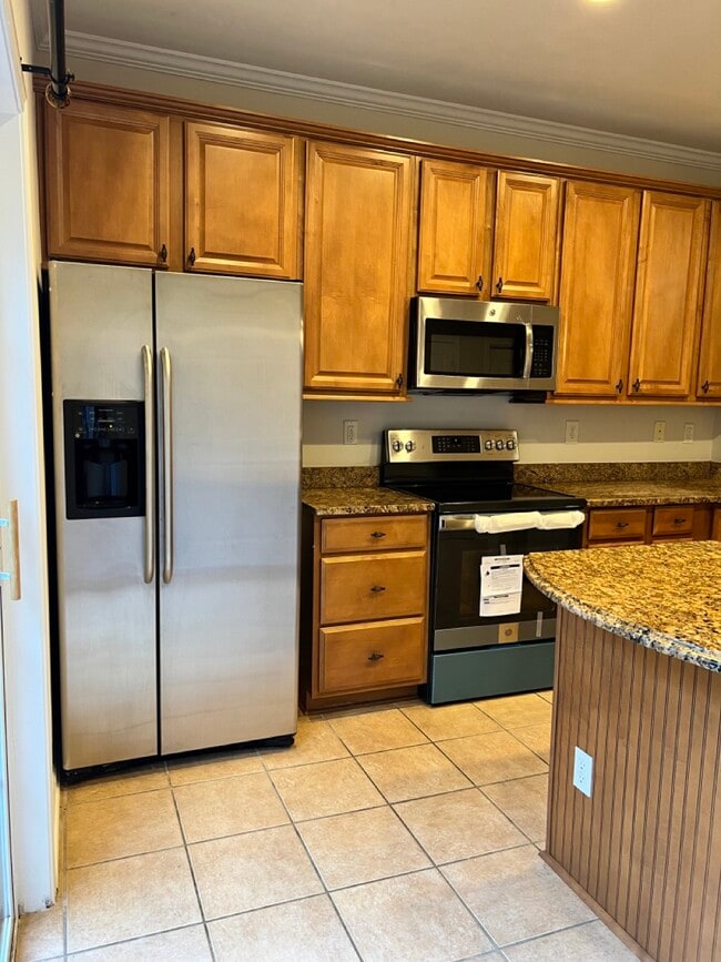 Building Photo - 1123 Ilana Ct