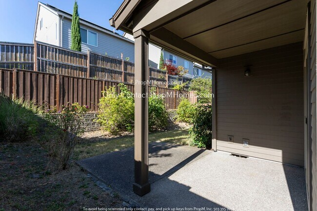 Building Photo - Discover Luxury Living with Exceptional Amenities at Arbor Oaks!